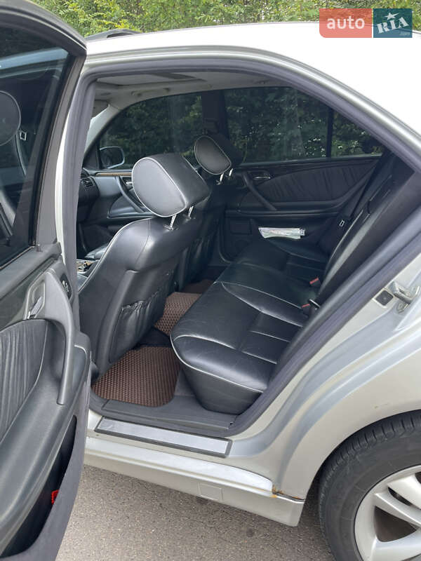 Седан Mercedes-Benz E-Class 2001 в Сокалі фото 21 Седан Mercedes-Benz E-Class 2001 в Сокалі