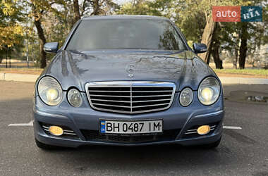 Седан Mercedes-Benz E-Class 2006 в  фото 3 Седан Mercedes-Benz E-Class 2006 в