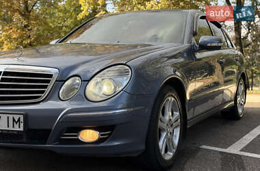 Седан Mercedes-Benz E-Class 2006 в  фото 15 Седан Mercedes-Benz E-Class 2006 в