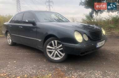 Седан Mercedes-Benz E-Class 1999 в 
