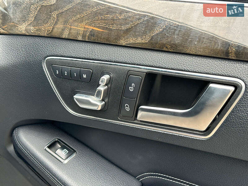 Седан Mercedes-Benz E-Class 2013 в Виннице