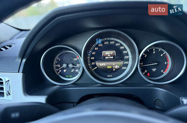 Седан Mercedes-Benz E-Class 2015 в 