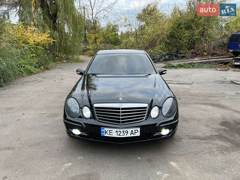 Седан Mercedes-Benz E-Class 2005 в Кривому Розі фото 2 Седан Mercedes-Benz E-Class 2005 в Кривому Розі