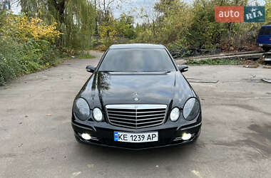Седан Mercedes-Benz E-Class 2005 в 