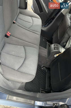 Седан Mercedes-Benz E-Class 2005 в 