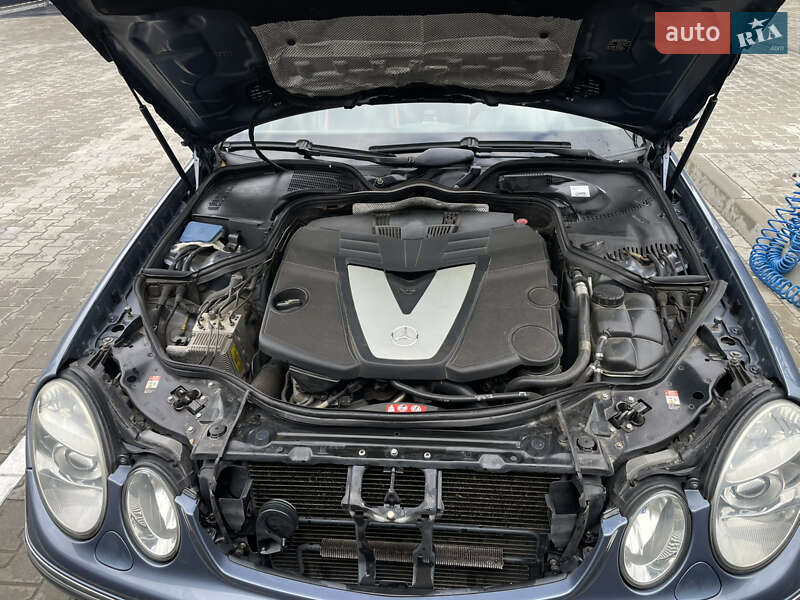 Седан Mercedes-Benz E-Class 2005 в Луцке