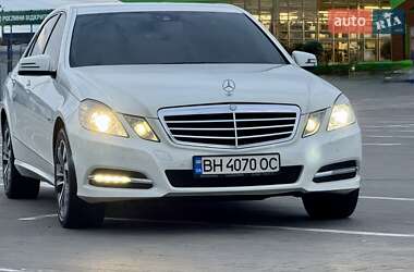 Седан Mercedes-Benz E-Class 2011 в 