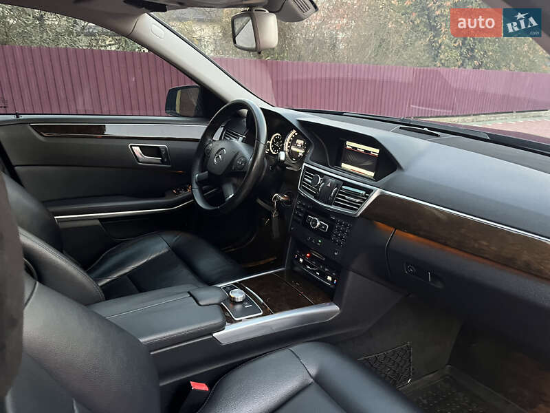 Седан Mercedes-Benz E-Class 2012 в Тячеве фото 18 Седан Mercedes-Benz E-Class 2012 в Тячеве