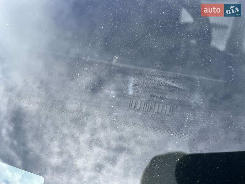 Седан Mercedes-Benz E-Class 2012 в Тячеве фото 56 Седан Mercedes-Benz E-Class 2012 в Тячеве