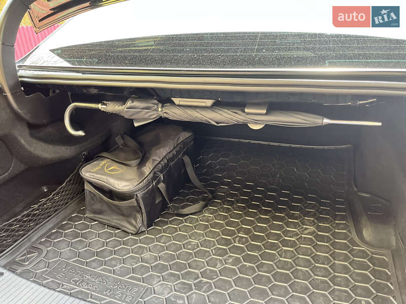 Седан Mercedes-Benz E-Class 2012 в Тячеве фото 78 Седан Mercedes-Benz E-Class 2012 в Тячеве