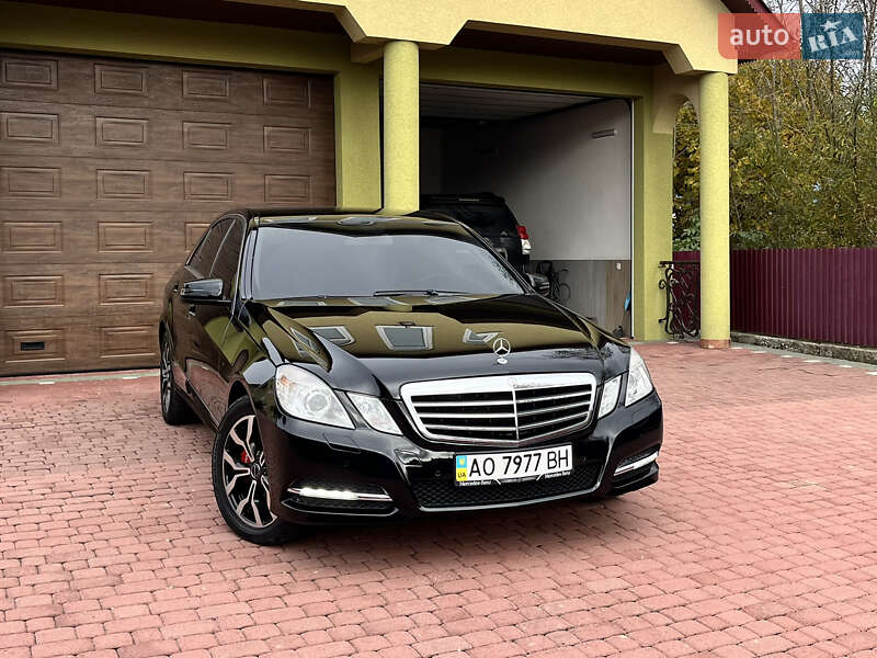 Седан Mercedes-Benz E-Class 2012 в Тячеве фото 82 Седан Mercedes-Benz E-Class 2012 в Тячеве