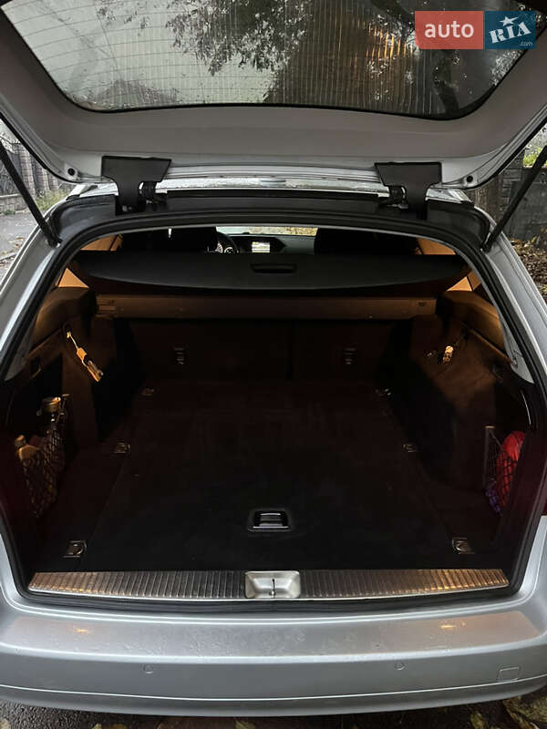 Універсал Mercedes-Benz E-Class 2010 в Рахові фото 2 Універсал Mercedes-Benz E-Class 2010 в Рахові