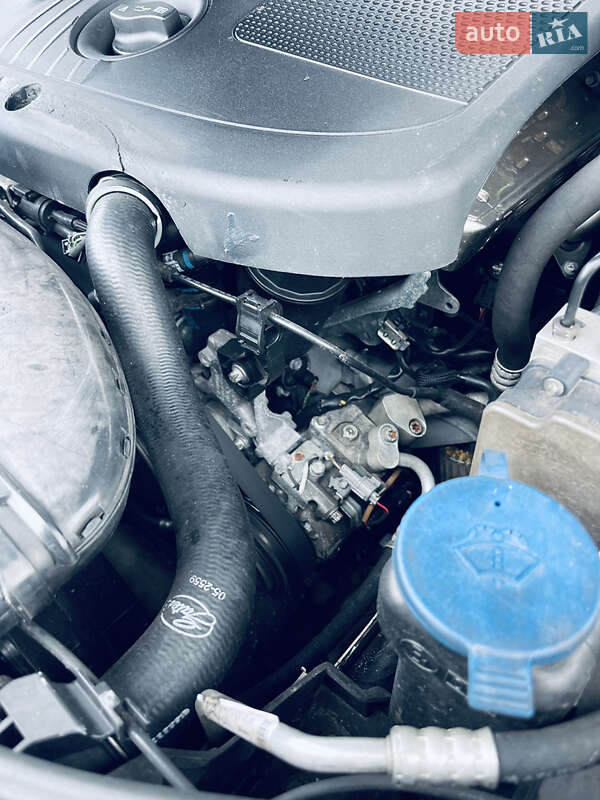 Седан Mercedes-Benz E-Class 2016 в Бродах фото 15 Седан Mercedes-Benz E-Class 2016 в Бродах