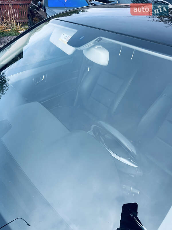 Седан Mercedes-Benz E-Class 2016 в Бродах фото 22 Седан Mercedes-Benz E-Class 2016 в Бродах