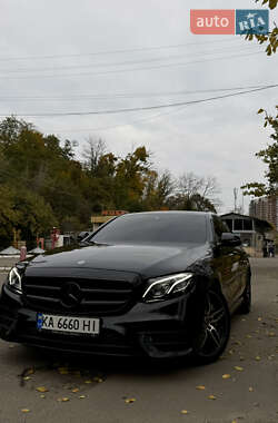 Седан Mercedes-Benz E-Class 2019 в Киеве