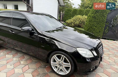 Седан Mercedes-Benz E-Class 2009 в 