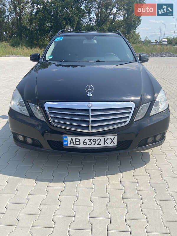 Универсал Mercedes-Benz E-Class 2010 в Виннице