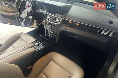 Седан Mercedes-Benz E-Class 2012 в 