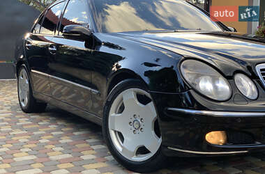 Седан Mercedes-Benz E-Class 2006 в 