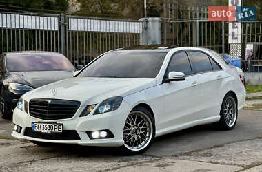 Седан Mercedes-Benz E-Class 2009 в 