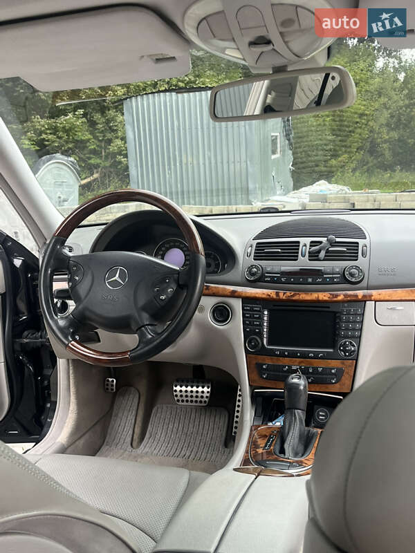 Седан Mercedes-Benz E-Class 2003 в Дрогобыче фото 37 Седан Mercedes-Benz E-Class 2003 в Дрогобыче