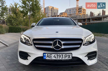 Седан Mercedes-Benz E-Class 2019 в 