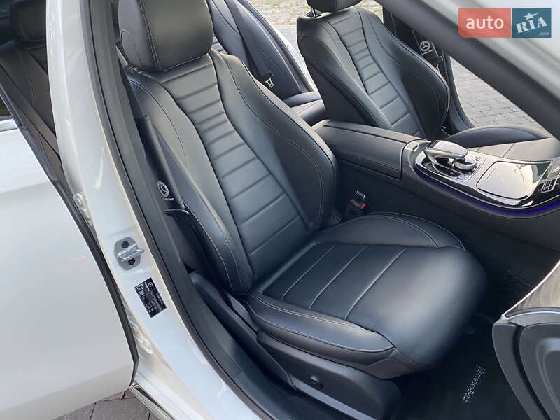 Седан Mercedes-Benz E-Class 2019 в Києві