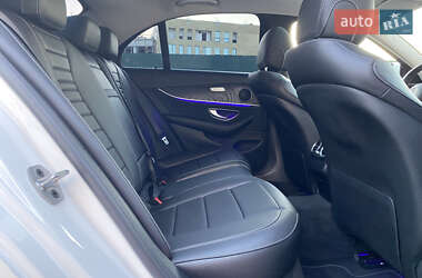 Седан Mercedes-Benz E-Class 2019 в 
