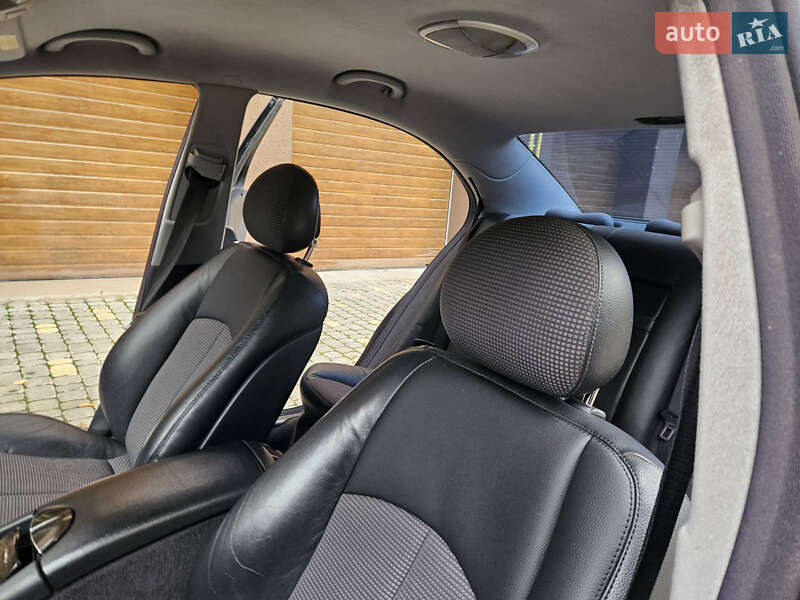 Седан Mercedes-Benz E-Class 2004 в Виннице фото 29 Седан Mercedes-Benz E-Class 2004 в Виннице