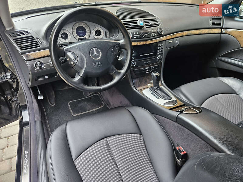 Седан Mercedes-Benz E-Class 2004 в Виннице фото 40 Седан Mercedes-Benz E-Class 2004 в Виннице