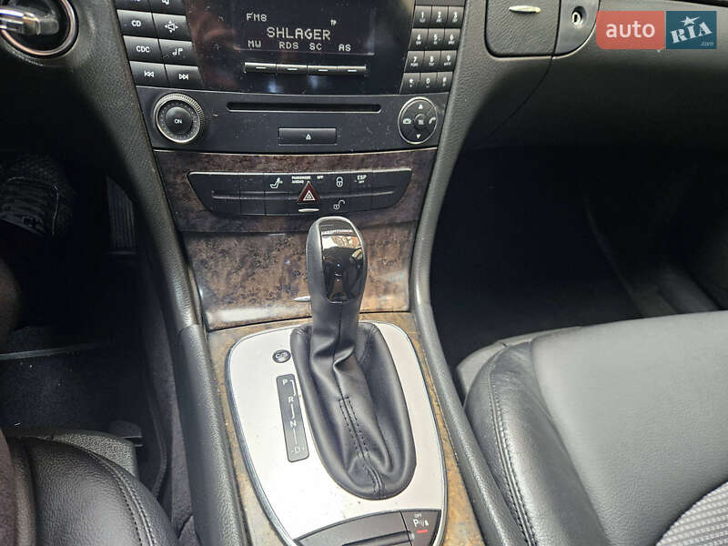 Седан Mercedes-Benz E-Class 2004 в Виннице фото 41 Седан Mercedes-Benz E-Class 2004 в Виннице