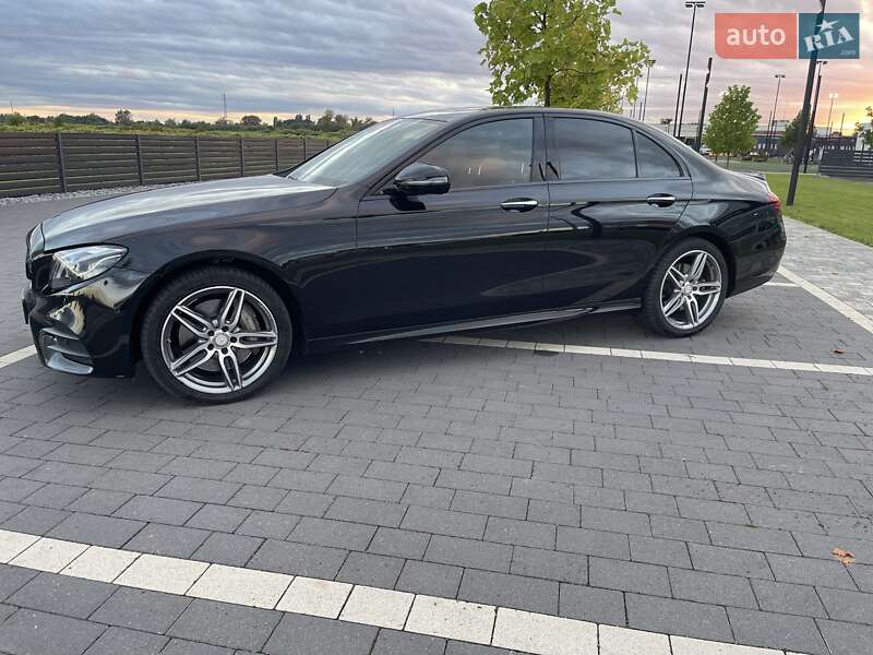 Седан Mercedes-Benz E-Class 2016 в Мукачево фото 4 Седан Mercedes-Benz E-Class 2016 в Мукачево