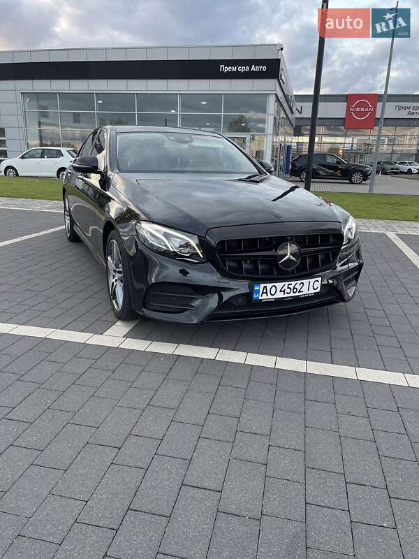 Седан Mercedes-Benz E-Class 2016 в Мукачево фото 5 Седан Mercedes-Benz E-Class 2016 в Мукачево
