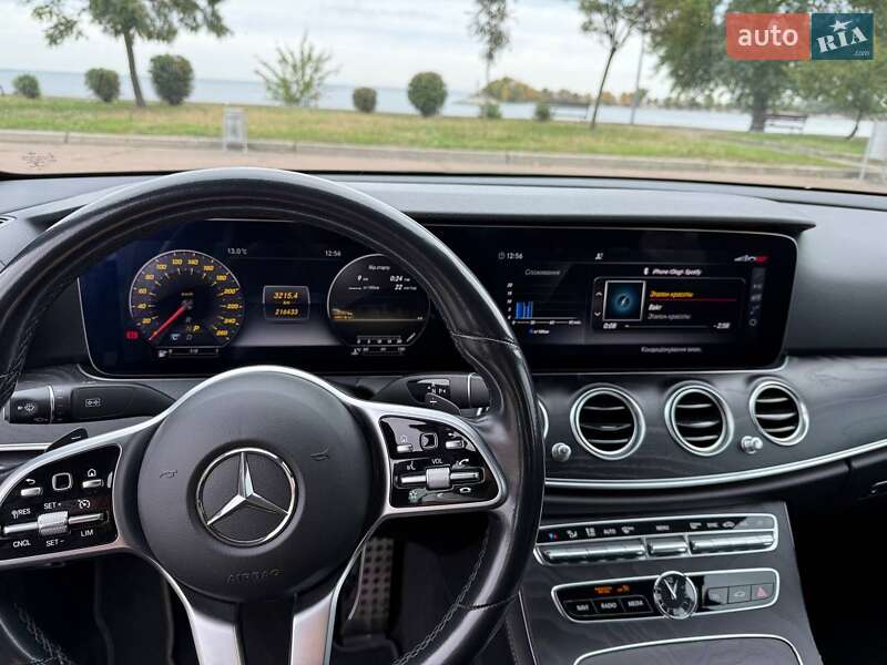 Седан Mercedes-Benz E-Class 2019 в Черкасах фото 9 Седан Mercedes-Benz E-Class 2019 в Черкасах