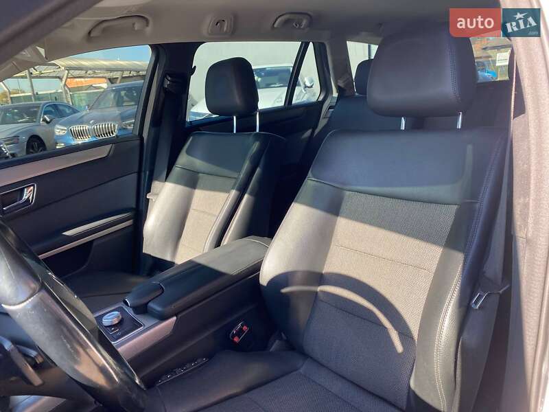 Универсал Mercedes-Benz E-Class 2010 в Львове