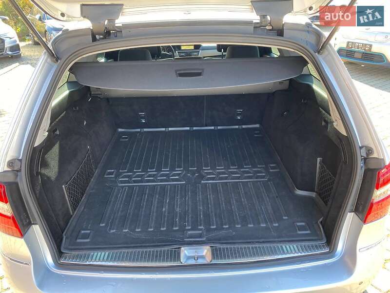 Универсал Mercedes-Benz E-Class 2010 в Львове