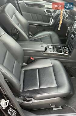 Седан Mercedes-Benz E-Class 2012 в 
