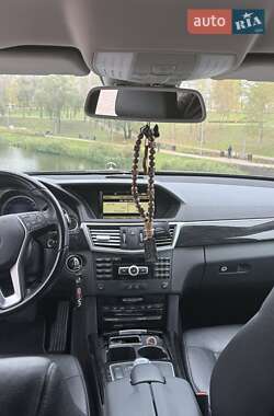 Седан Mercedes-Benz E-Class 2012 в 