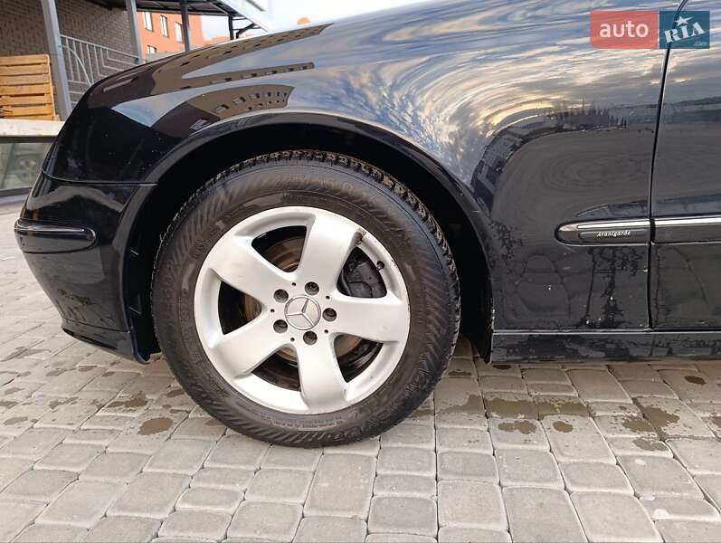 Седан Mercedes-Benz E-Class 2004 в Нетішині фото 8 Седан Mercedes-Benz E-Class 2004 в Нетішині