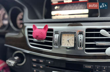 Седан Mercedes-Benz E-Class 2013 в 