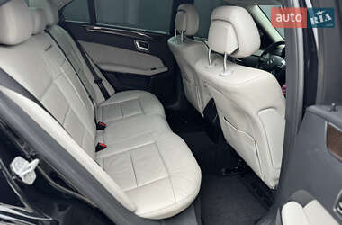 Седан Mercedes-Benz E-Class 2013 в 