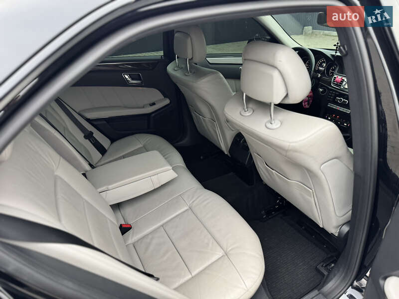 Седан Mercedes-Benz E-Class 2013 в Летичеве