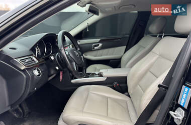 Седан Mercedes-Benz E-Class 2013 в 
