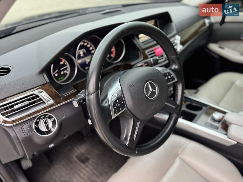 Седан Mercedes-Benz E-Class 2013 в Летичеве