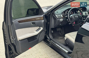 Седан Mercedes-Benz E-Class 2013 в 