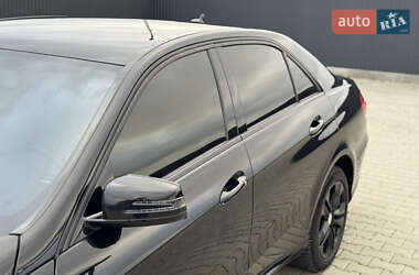 Седан Mercedes-Benz E-Class 2013 в 