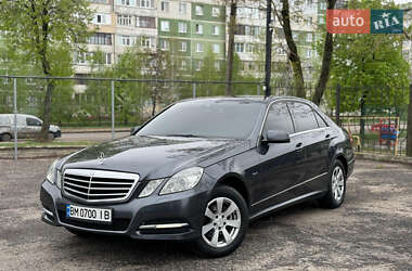 Седан Mercedes-Benz E-Class 2011 в  фото 7 Седан Mercedes-Benz E-Class 2011 в