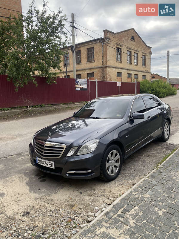 Седан Mercedes-Benz E-Class 2011 в Ромнах фото 3 Седан Mercedes-Benz E-Class 2011 в Ромнах