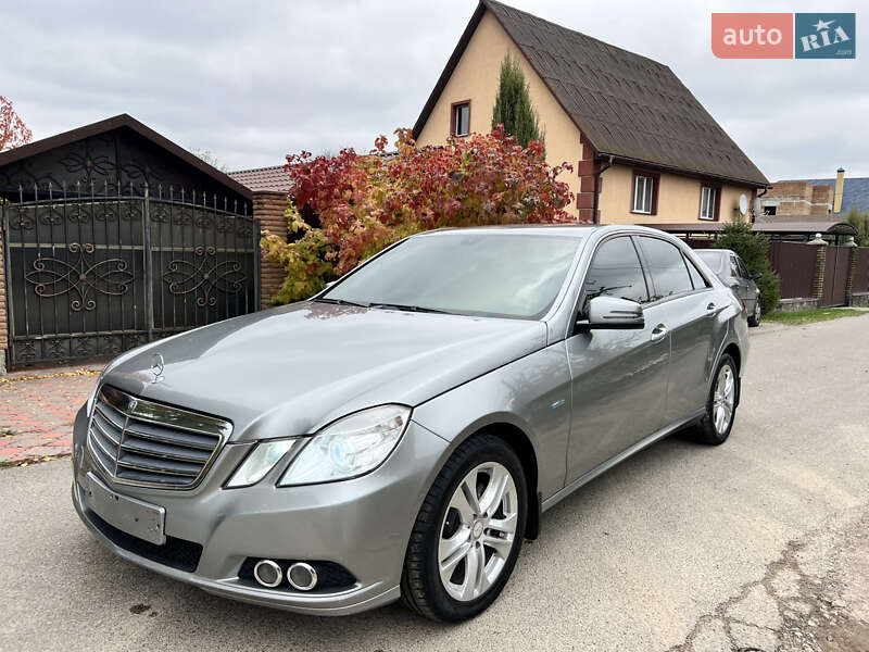 Mercedes-Benz E-Class 2010