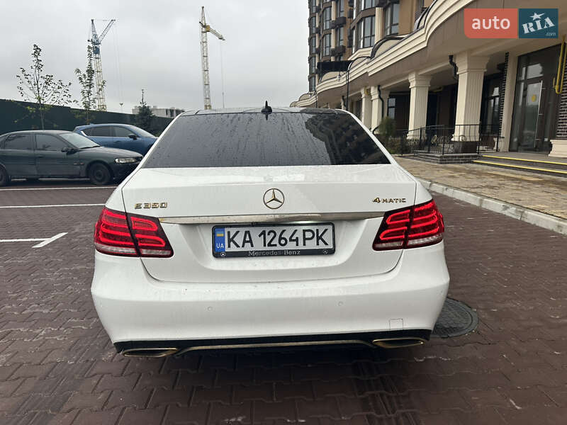 Седан Mercedes-Benz E-Class 2015 в Киеве фото 13 Седан Mercedes-Benz E-Class 2015 в Киеве